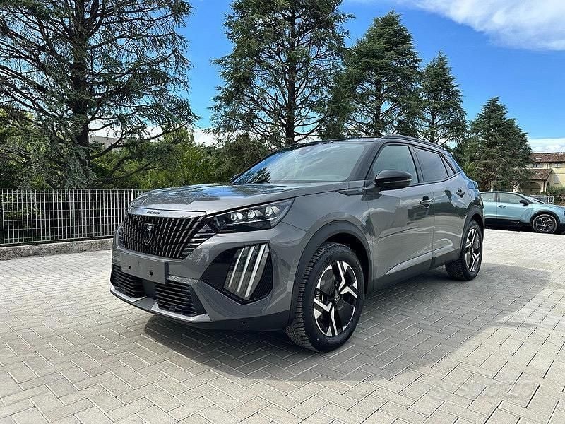 Nuova Peugeot e-2008 GT 114 kW (156 CV) 2025 Grigio SUV