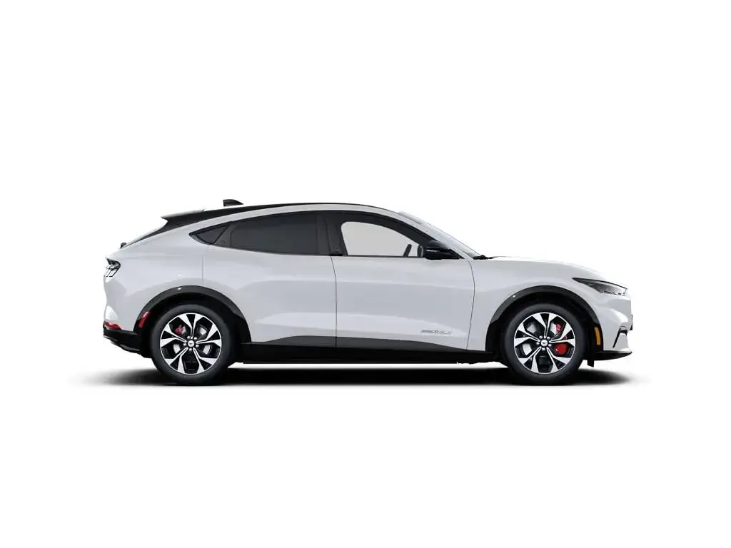 Nuova Ford Mustang Mach-E Extended Range 211 kW (288 CV) 2026 Star white  SUV
