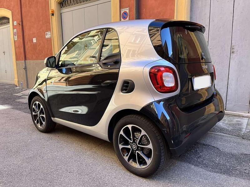 Usata Smart ForTwo Coupé Passion 90 CV (66 kW) 2015 Nero Coupé