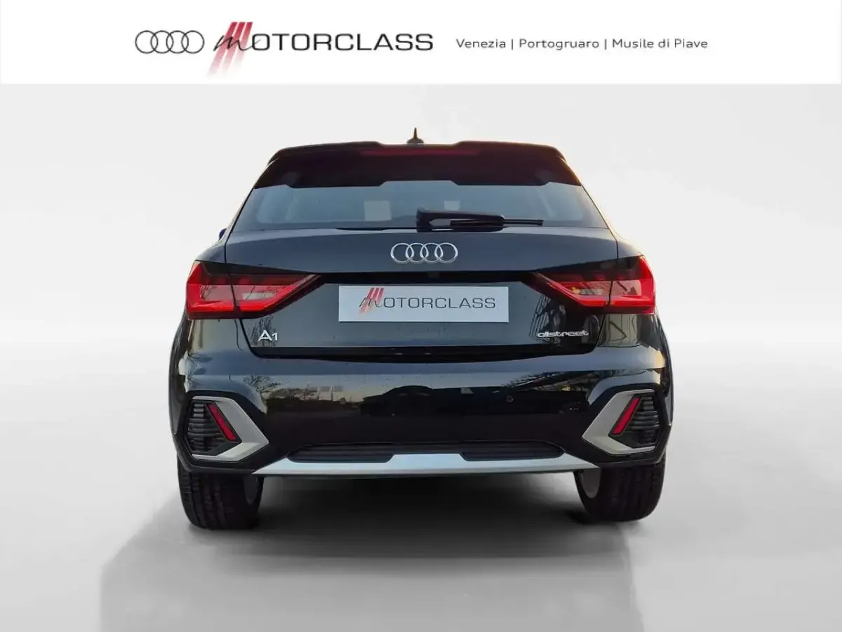 Nuova Audi A1 Business 116 CV (85 kW) 2026 Nero mito metallizzato SUV