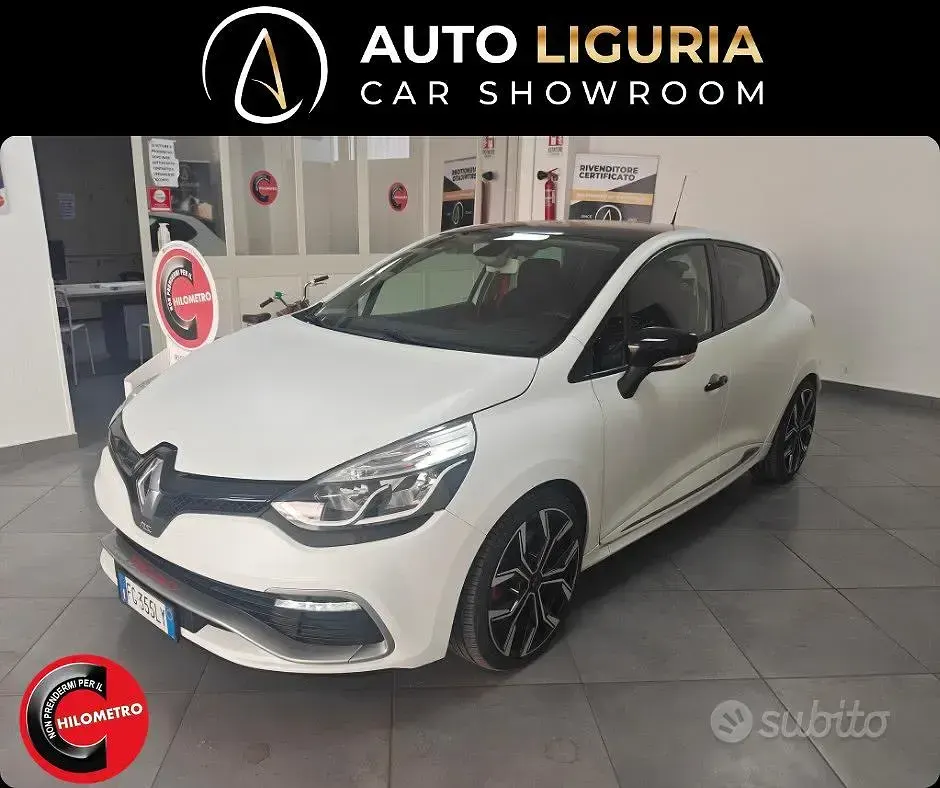 Usata Renault Clio IV Trophy 220 CV (161 kW) 2016 Berlina