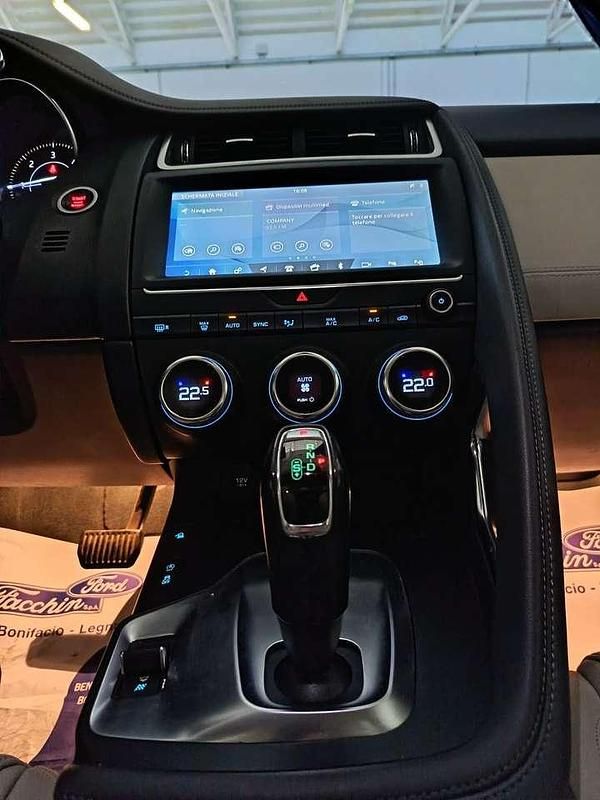 Usata Jaguar E-Pace S 179 CV (131 kW) 2018 Grigio SUV