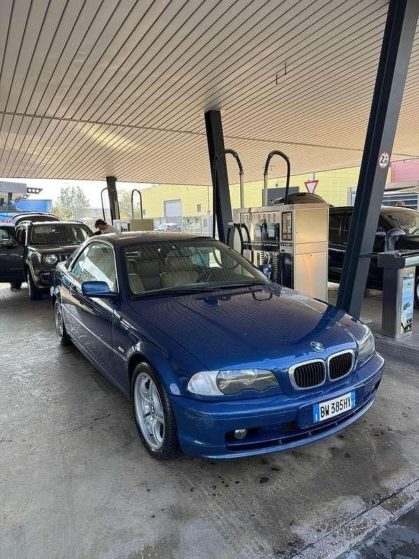 Usata BMW 318 Cabriolet 143 CV (105 kW) 2002 Cabrio