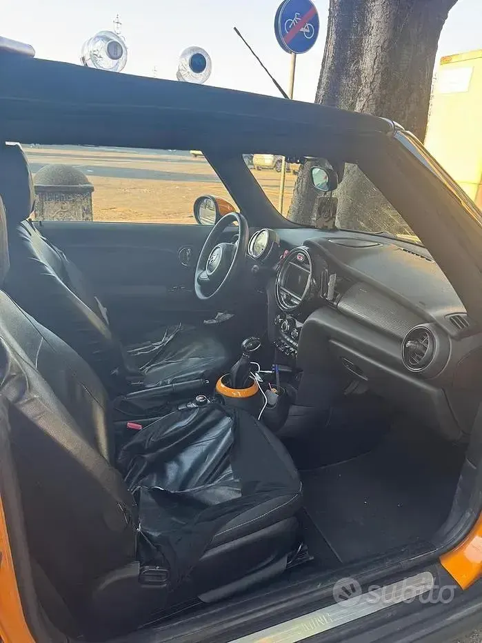 Usata Mini Cooper D Cabriolet 2017 Cabrio