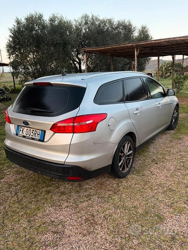 Usata Ford Focus 120 CV (88 kW) 2017 Berlina