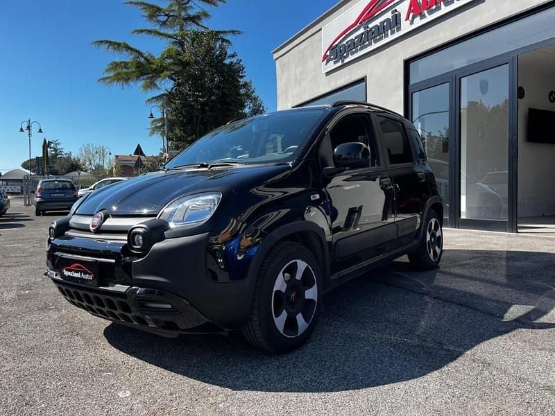 Usata Fiat Panda Cross Cross 69 CV (50 kW) 2021 Nero Utilitaria
