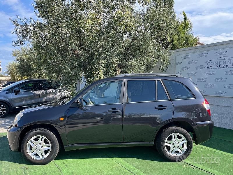 Usata DR DR5 120 CV (88 kW) 2011 Nero SUV