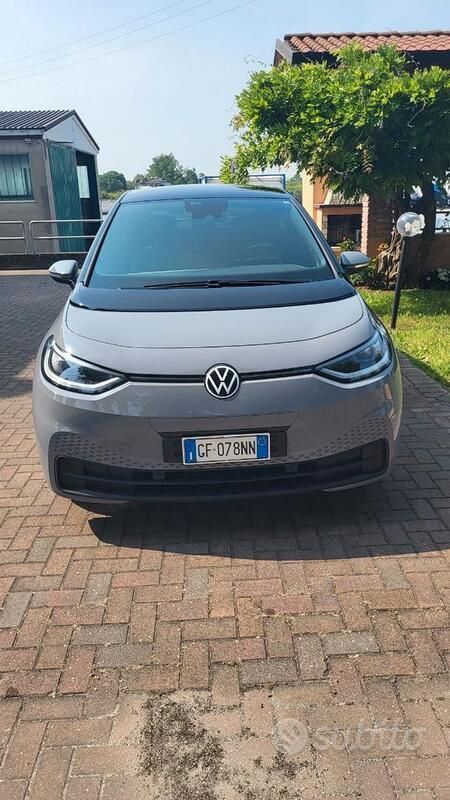 Usata VW ID.3 150 kW (204 CV) 2021 Grigio Utilitaria