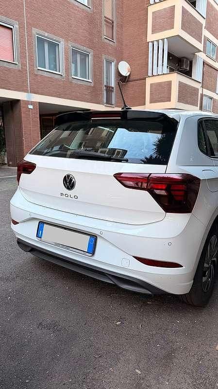 Usata VW Polo Life 80 CV (58 kW) 2024 Bianco Utilitaria