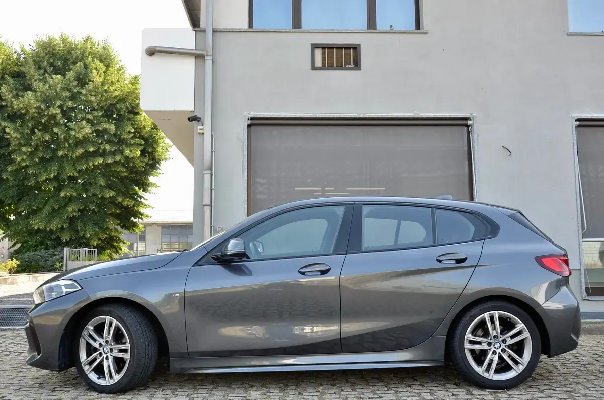 Usata BMW 118 M Sport 150 CV (110 kW) 2020 Grigio Berlina