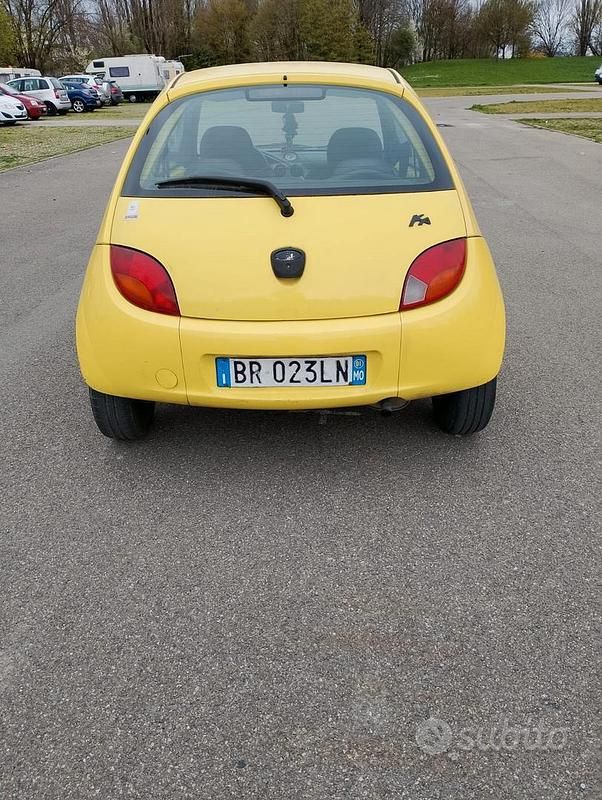 Usata Ford Ka Collection 60 CV (44 kW) 2001 Giallo Utilitaria