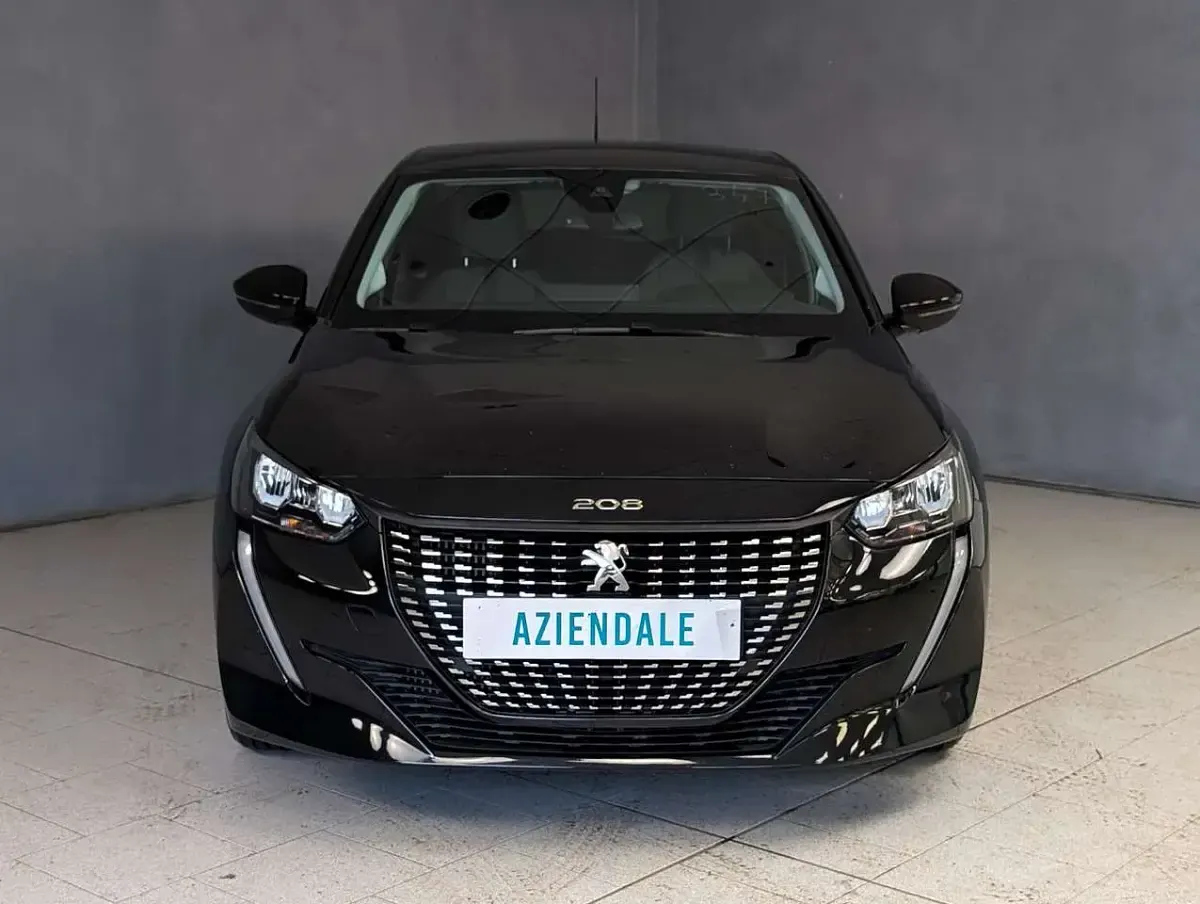 Brugt Peugeot 208 Allure 101 HK (74 kW) 2023 Sort Hatchback