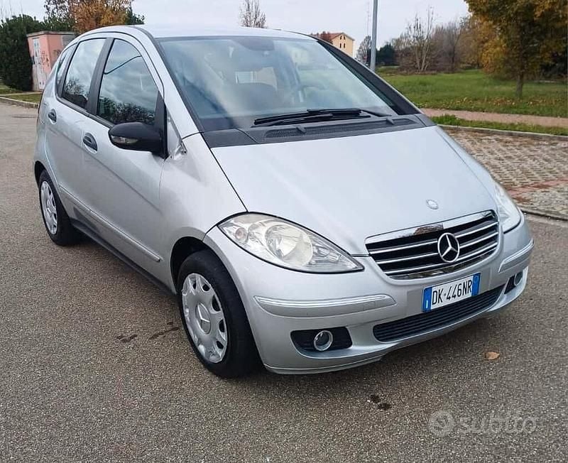 Grigio Usata 2007 Mercedes A150 Avantgarde Berlina | 3900 € (Buon prezzo) - Immagine 1/4