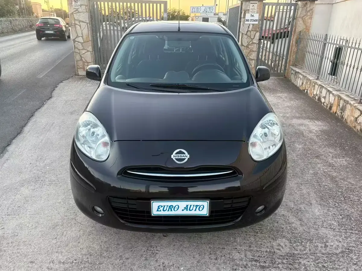Usata Nissan Micra Visia 80 CV (58 kW) 2011 Nero Utilitaria