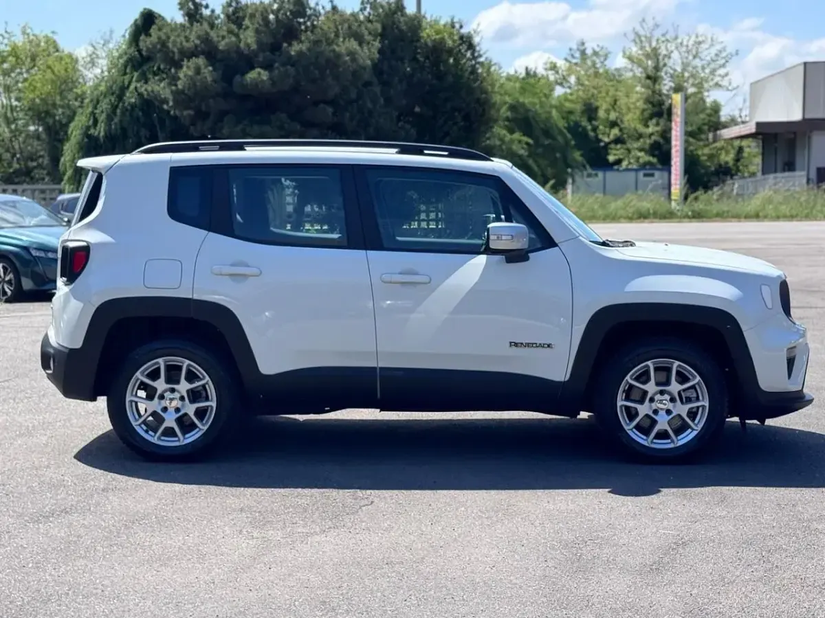 Usata Jeep Renegade Limited 131 CV (96 kW) 2022 Bianco SUV