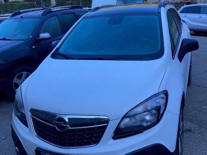 Usata Opel Mokka Cosmo 140 CV (102 kW) 2015 Bianco SUV