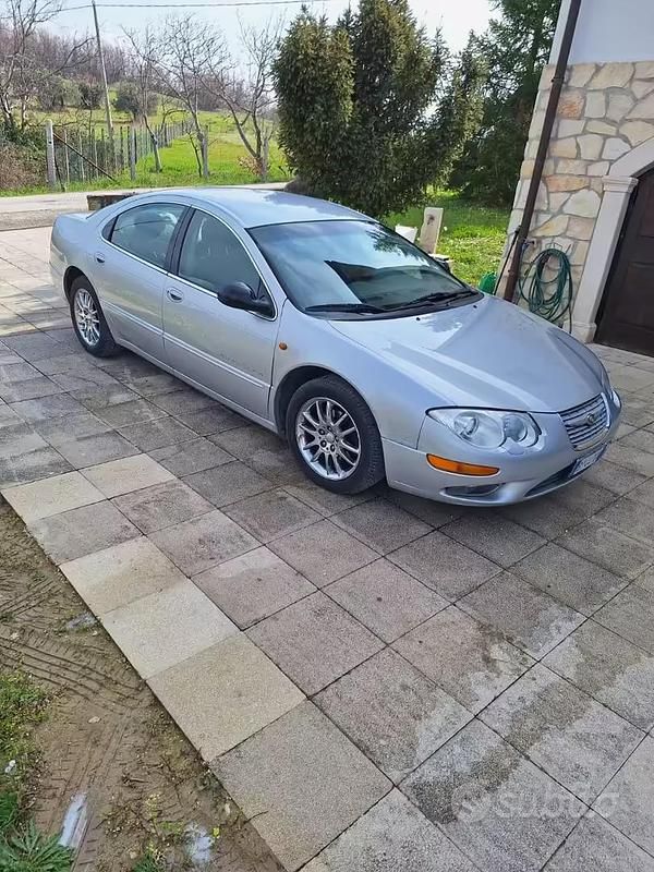 Usata Chrysler 300M 2001 Grigio Berlina