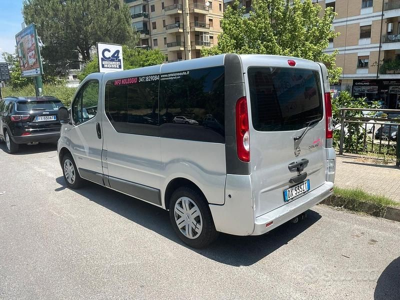 Usata Nissan Primastar 115 CV (84 kW) 2009 Grigio Monovolume