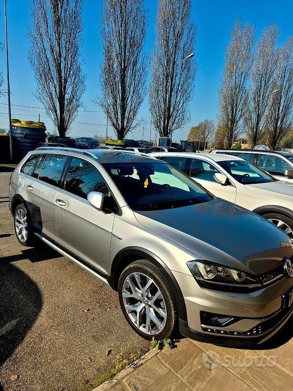 Usata VW Golf Alltrack 184 CV (135 kW) 2015 Grigio Station wagon