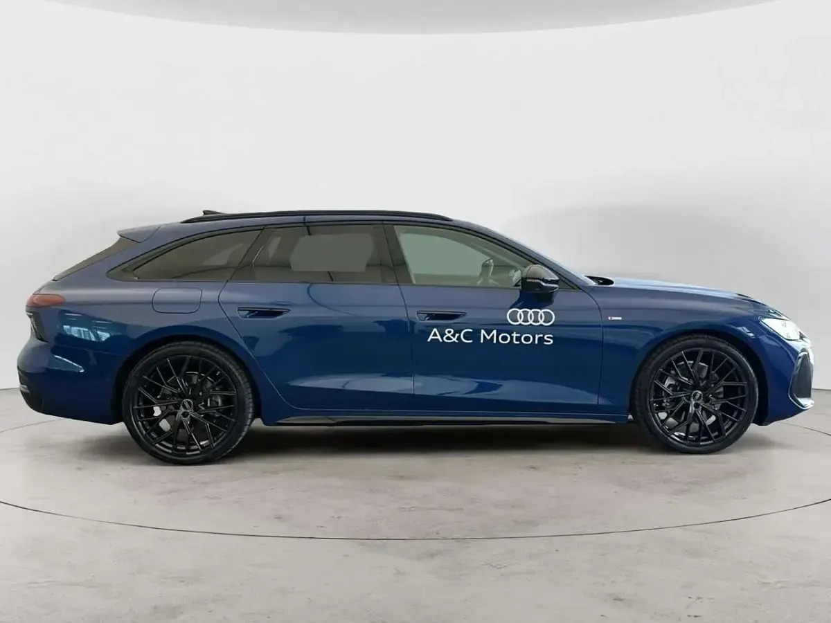 Usata Audi A6 S-Line 204 CV (150 kW) 2025 Blu/azzurro Station wagon