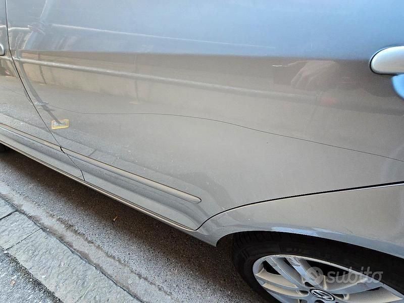 Usata VW Golf Plus Cross Highline 105 CV (77 kW) 2013 Grigio Monovolume