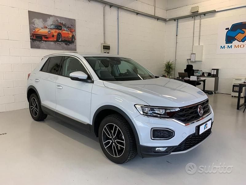 Bianco Usata 2018 VW T-Roc Advance SUV | 17.400 € (Ottimo prezzo) - Immagine 1/4