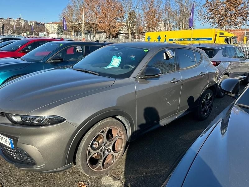 Usata Alfa Romeo Tonale Sprint 131 CV (96 kW) 2023 Grigio SUV