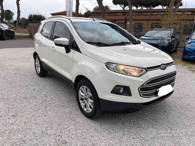 Usata Ford Ecosport Titanium 95 CV (69 kW) 2017 Bianco SUV