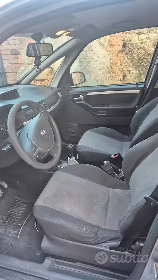 Usata Opel Meriva 75 CV (55 kW) 2003 Monovolume