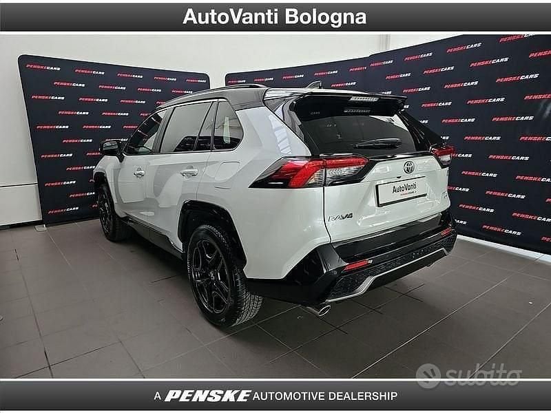 Usata Toyota RAV4 Hybrid Sport 222 CV (163 kW) 2023 Bianco SUV