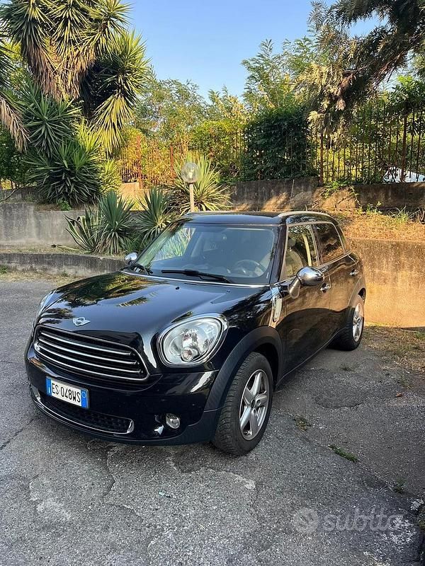 Nero Usata 2014 Mini One D Countryman SUV | 9999 € - Immagine 1/4