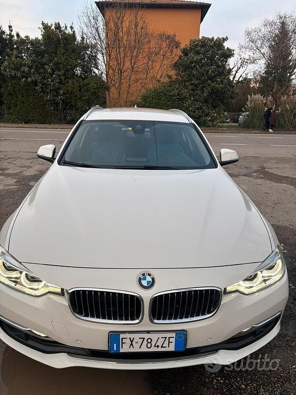 Usata BMW 320 190 CV (139 kW) 2019 Bianco Station wagon