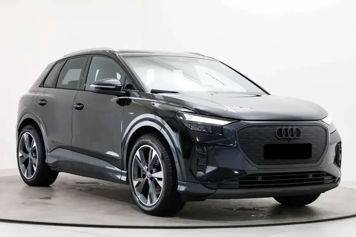 Usata Audi Q4 e-tron Advanced Plus 125 kW (170 CV) 2023 Nero SUV