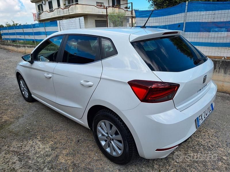 Usata Seat Ibiza 75 CV (55 kW) 2017 Bianco Berlina