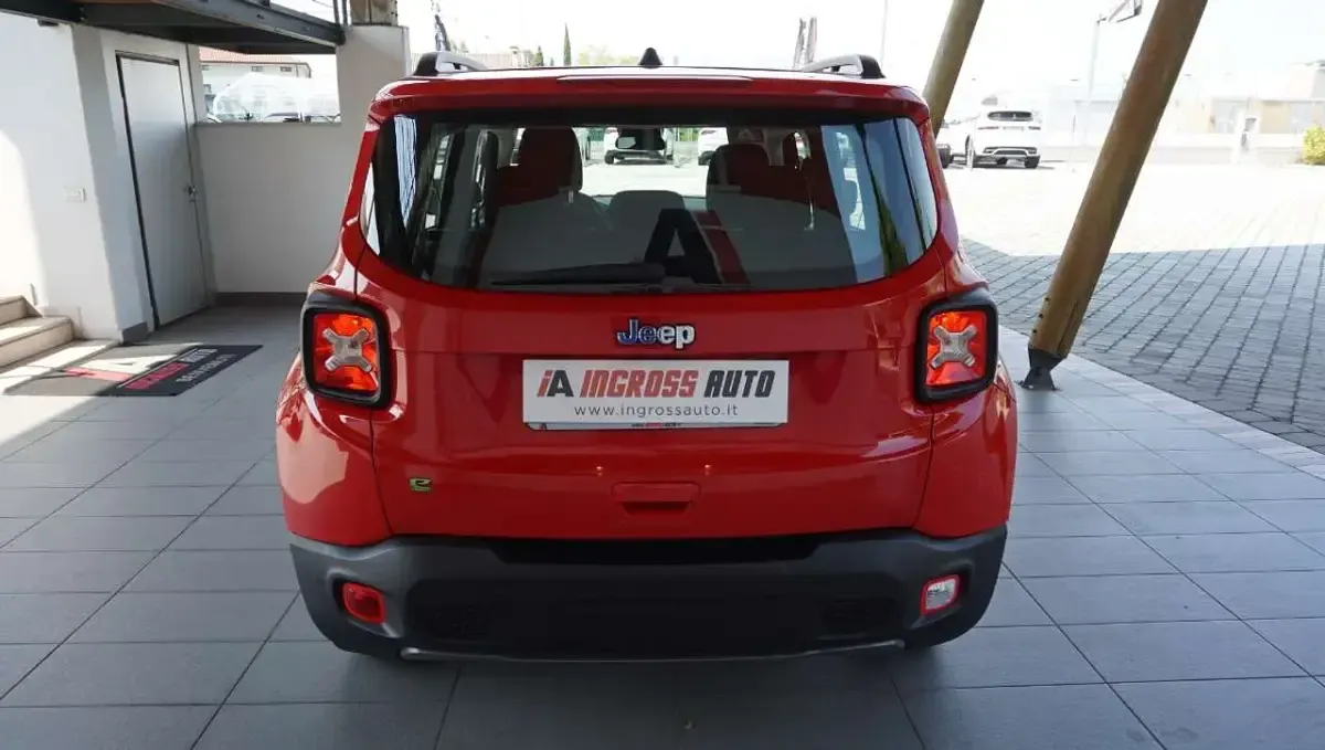 Usata Jeep Renegade Limited 131 CV (96 kW) 2023 Rosso SUV