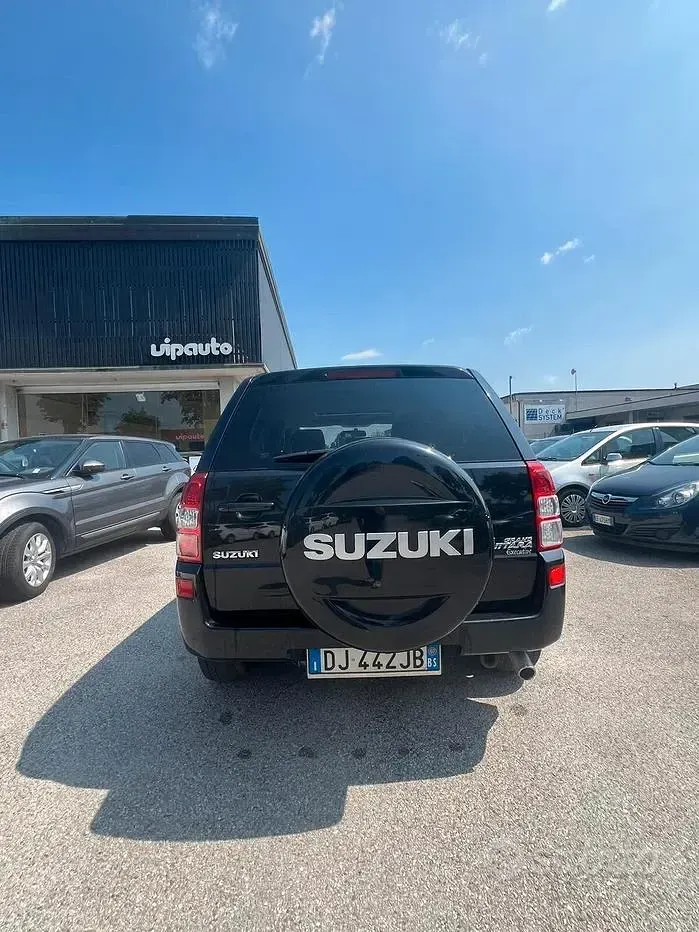 Usata Suzuki Grand Vitara 129 CV (94 kW) 2007 Nero SUV