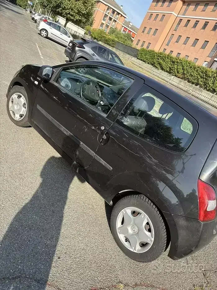 Usata Renault Twingo 75 CV (55 kW) 2011 Nero Utilitaria