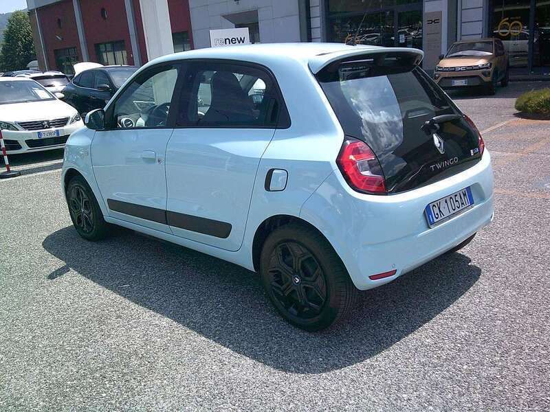 Usata Renault Twingo Equilibre 30 kW (42 CV) 2022 Blu/azzurro Utilitaria