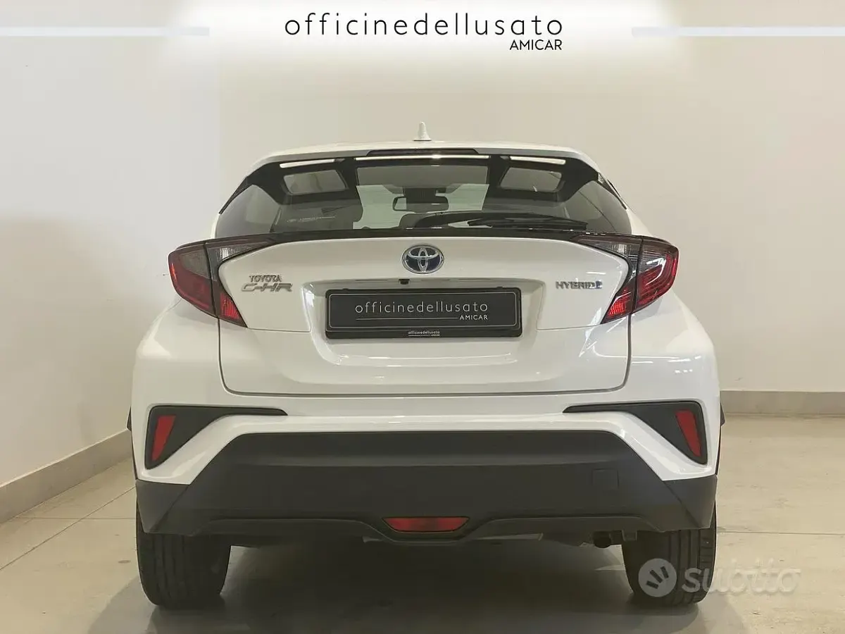 Usata Toyota C-HR Active 98 CV (72 kW) 2023 SUV