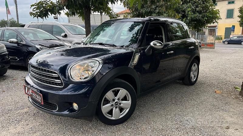 Blu/azzurro(met.) Usata 2015 Mini Cooper Countryman SUV | 9900 € (Buon prezzo) - Immagine 1/4