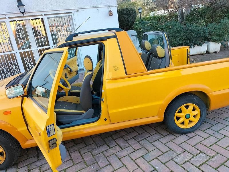 Usata Skoda Felicia 75 CV (55 kW) 1998 Giallo Berlina