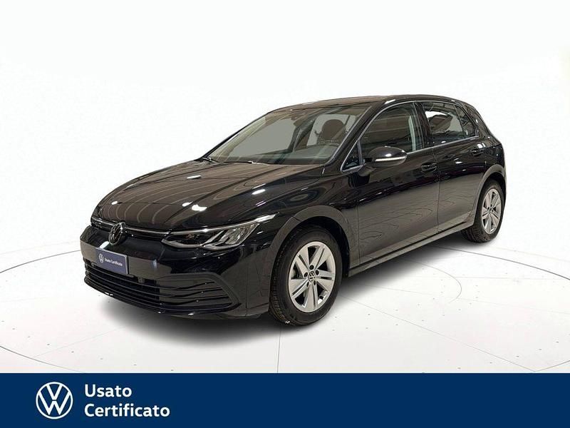 Nero pastello Usata 2024 VW Golf Life Tre volumi | 23.900 € (Buon prezzo) - Immagine 1/4