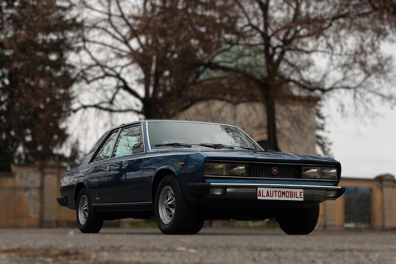 Usata Fiat 130 164 CV (120 kW) 1974 Blu Coupé