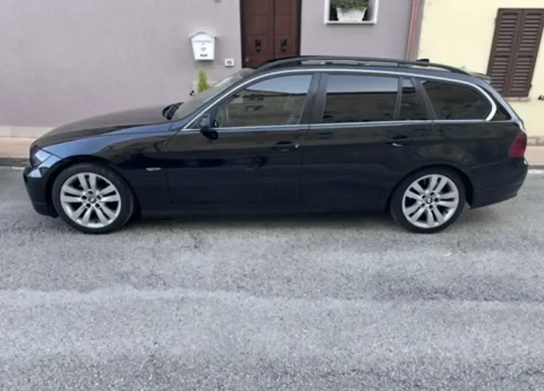 Usata BMW 325 197 CV (144 kW) 2009 Station wagon