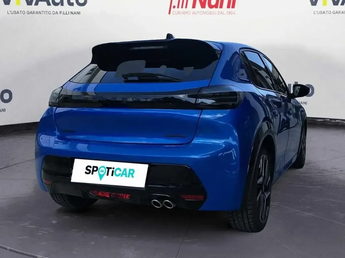 Usata Peugeot 208 GT 136 CV (100 kW) 2024 Blu Utilitaria