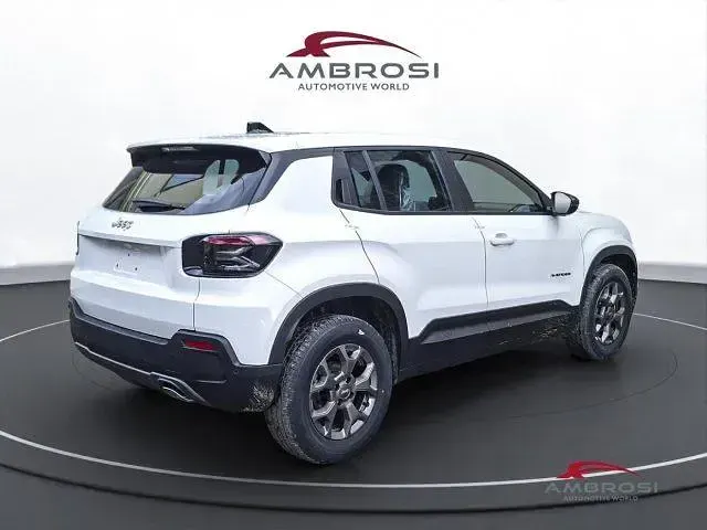 Nuova Jeep Avenger Longitude 145 CV (106 kW) 2026 Bianco SUV