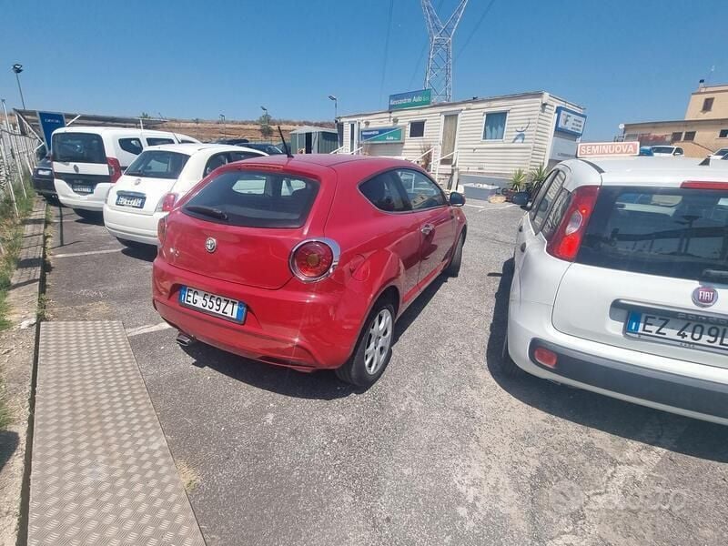 Usata Alfa Romeo MiTo 135 CV (99 kW) 2011 Rosso Utilitaria