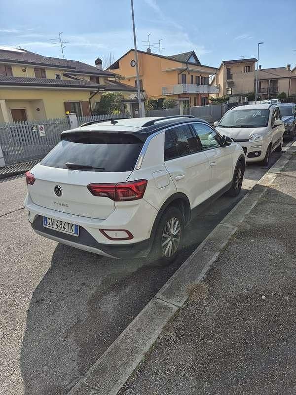 Usata VW T-Roc Life 150 CV (110 kW) 2023 SUV