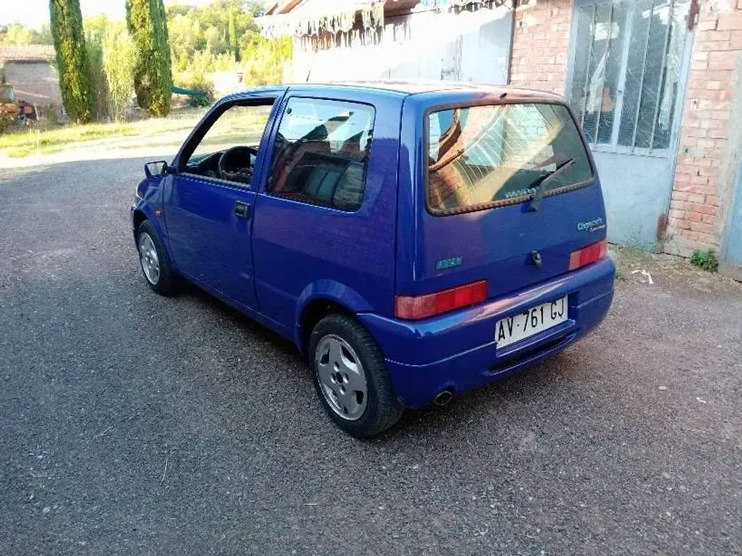 Usata Fiat Cinquecento 54 CV (39 kW) 1997 Bluazzurro Utilitaria