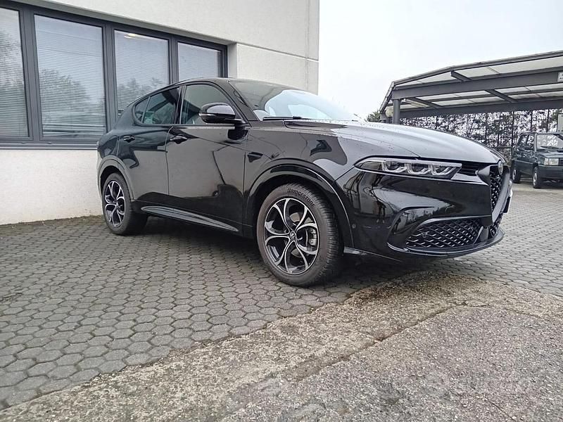 Usata Alfa Romeo Tonale Sprint 131 CV (96 kW) 2024 Nero SUV
